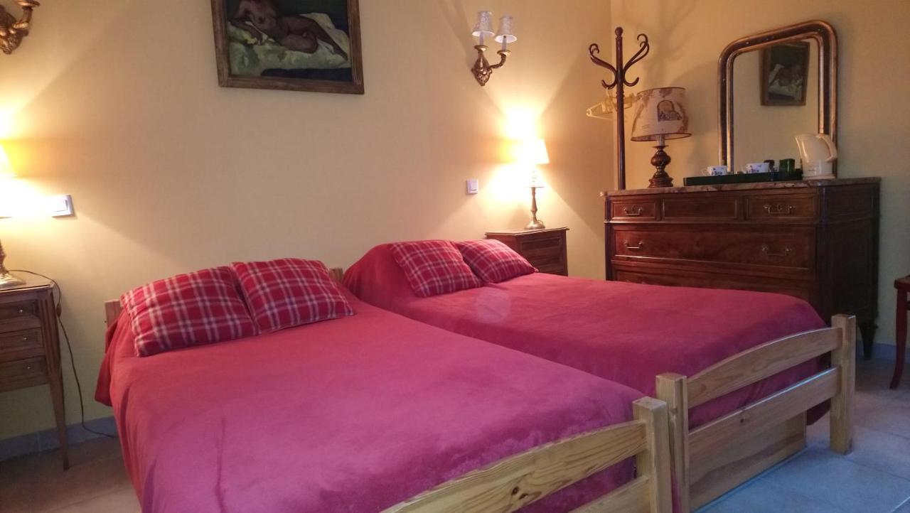 Domaine Du Planas Ailhon Ardeche Bed & Breakfast Bagian luar foto